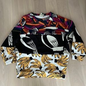 Farm Rio Sweatshirt XS birds and bananas!